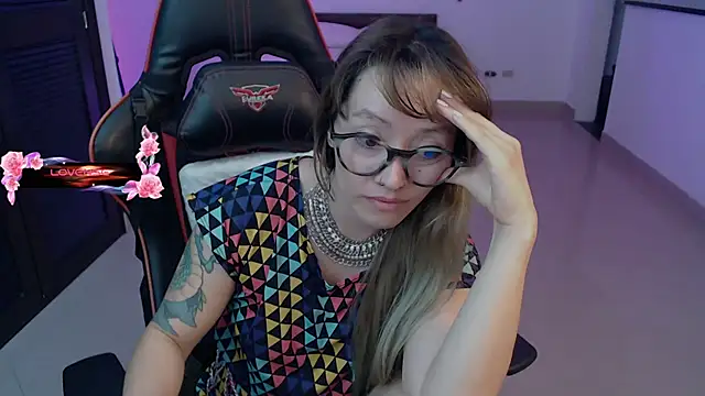 pink-2022 online show from 02-26-26, 09:26