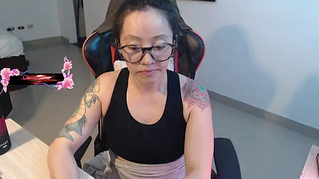 pink-2022 online show from 06-10-26, 08:32