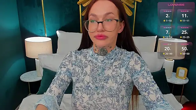 SarahLust online show from 03-06-26, 01:17