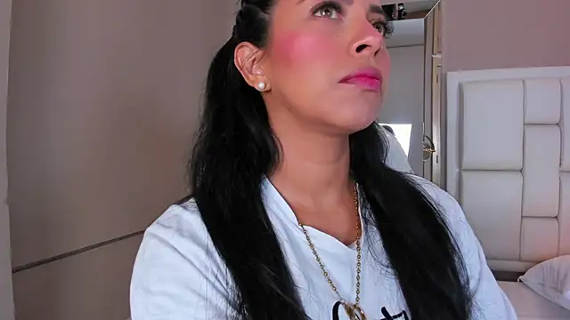  BunnyNaugthy online show from 11-08-25, 12:09