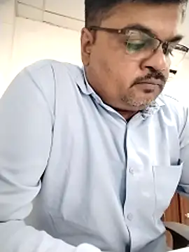 Snapshot of Desi_Londa_143 chatting on 03-23-26, 04:56 Desi Londa 143 online show from 03-23-26, 04:56