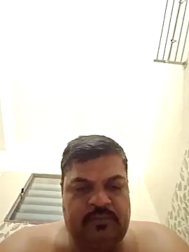 Snapshot of Desi_Londa_143 chatting on 04-14-26, 11:54 Desi Londa 143 online show from 04-14-26, 11:54