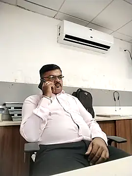 Desi Londa 143 online show from 02-16-26, 05:50