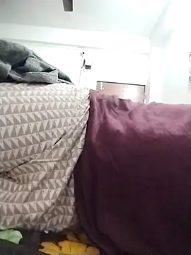 Desi Londa 143 online show from 12-02-25, 04:41