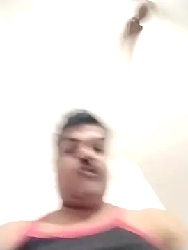 Snapshot of Desi_Londa_143 chatting on 03-25-26, 01:39 Desi Londa 143 online show from 03-25-26, 01:39