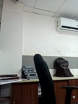 Desi Londa 143 online show from 05-08-26, 12:20