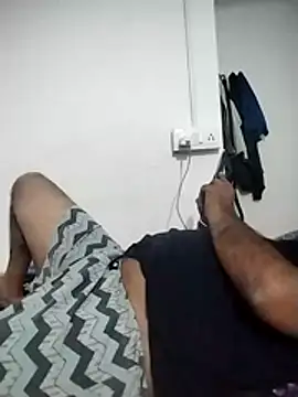 Snapshot of Desi_Londa_143 chatting on 03-16-26, 03:48 Desi Londa 143 online show from 03-16-26, 03:48