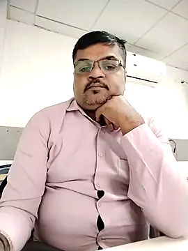 Desi Londa 143 online show from 12-17-25, 05:01