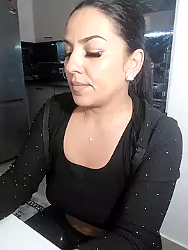 hot-babygirl online show from 10-23-25, 07:23