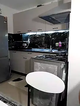 hot-babygirl online show from 10-21-25, 07:57