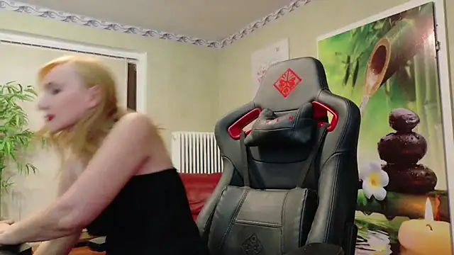 HotLana69 online show from 03-03-25, 05:20