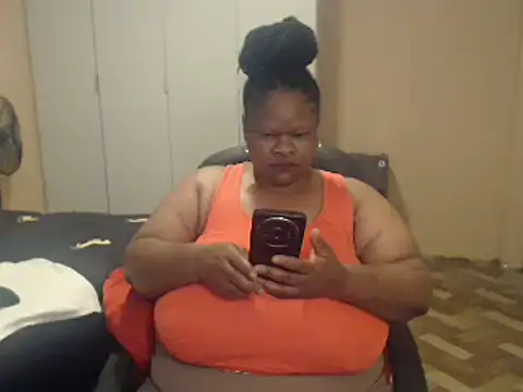 sweetnoziexx online show from 03-25-26, 07:08