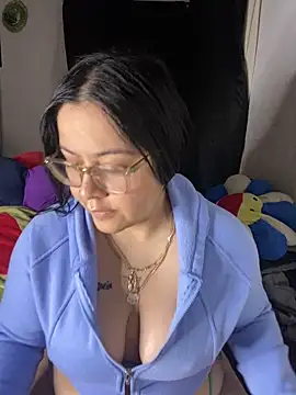 MsConejitaa online show from 03-26-26, 12:03