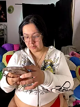 Snapshot of MsConejitaa chatting on 09-26-25, 07:21 MsConejitaa online show from 09-26-25, 07:21