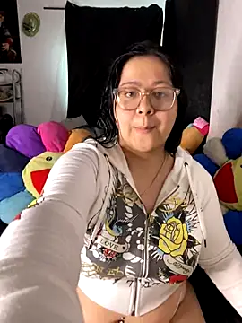 Snapshot of MsConejitaa chatting on 09-28-25, 04:25 MsConejitaa online show from 09-28-25, 04:25