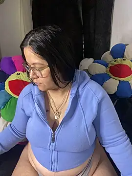MsConejitaa online show from 05-28-26, 04:02