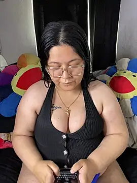 Snapshot of MsConejitaa chatting on 06-26-26, 05:08 MsConejitaa online show from 06-26-26, 05:08