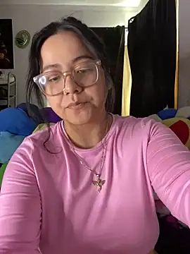 Snapshot of MsConejitaa chatting on 03-07-25, 06:43 MsConejitaa online show from 03-07-25, 06:43