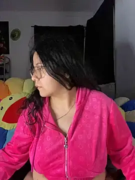 Snapshot of MsConejitaa chatting on 02-11-25, 01:20 MsConejitaa online show from 02-11-25, 01:20