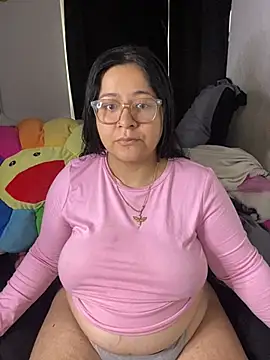 Snapshot of MsConejitaa chatting on 06-29-26, 04:28 MsConejitaa online show from 06-29-26, 04:28
