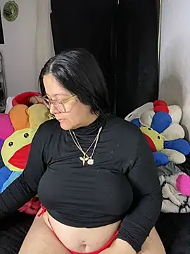 MsConejitaa online show from 05-01-26, 04:01