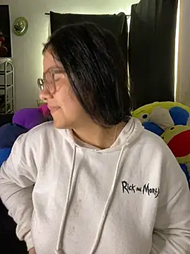Snapshot of MsConejitaa chatting on 02-18-25, 04:25 MsConejitaa online show from 02-18-25, 04:25