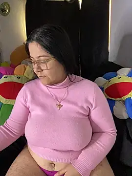 Snapshot of MsConejitaa chatting on 02-13-26, 03:56 MsConejitaa online show from 02-13-26, 03:56