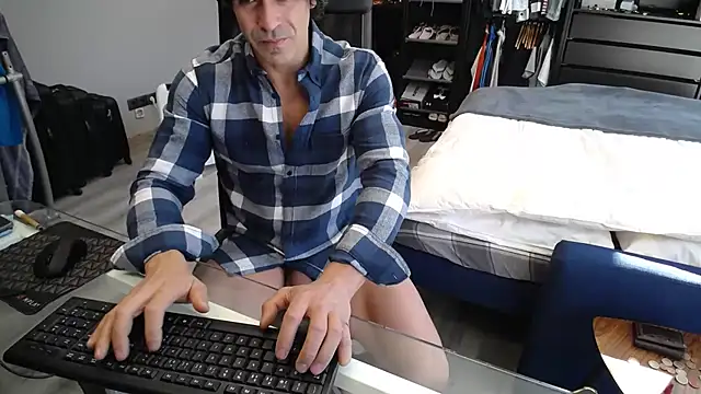 samricci21 online show from 11-30-25, 12:39