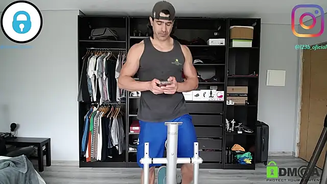 samricci21 online show from 04-07-26, 08:27