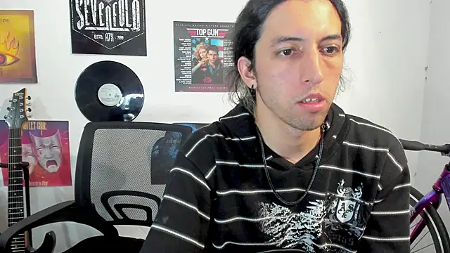 Snapshot of shelby__hotshoww chatting on 01-09-25, 01:24 shelby hotshoww online show from 01-09-25, 01:24