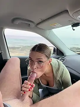 Nicoleevien online show from 02-08-26, 05:27