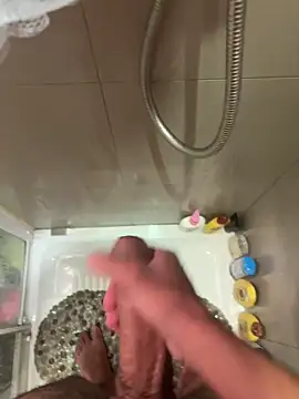 Snapshot of poporial chatting on 10-09-25, 09:26 poporial online show from 10-09-25, 09:26