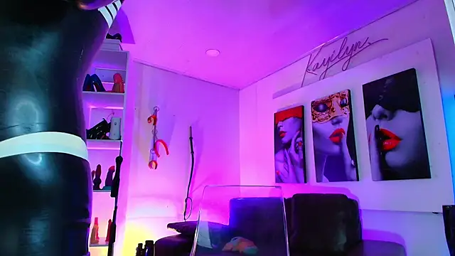 kayilyn online show from 06-04-26, 12:54