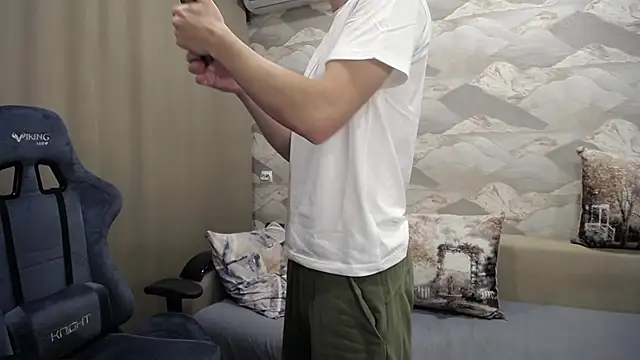 SerzhKorol1 online show from 11-06-25, 05:11