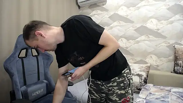 SerzhKorol1 online show from 10-29-25, 10:36