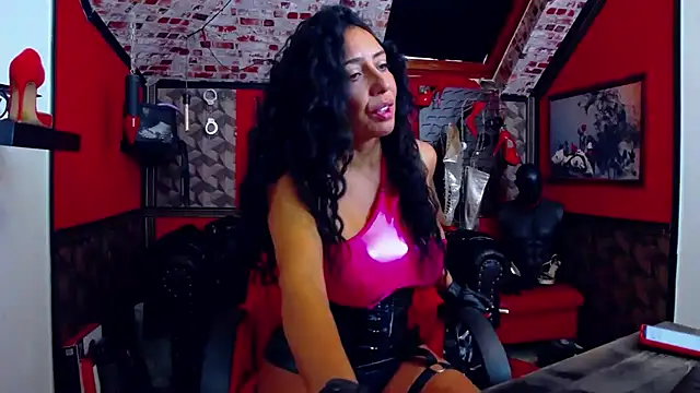 Snapshot of DommeBellatrix chatting on 07-07-26, 04:37 DommeBellatrix online show from 07-07-26, 04:37