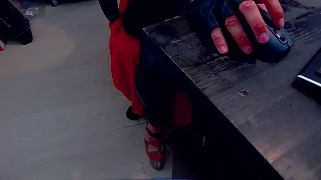 Snapshot of DommeBellatrix chatting on 03-22-25, 08:51 DommeBellatrix online show from 03-22-25, 08:51