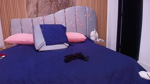 Snapshot of arletmss chatting on 01-06-26, 03:10 arletmss online show from 01-06-26, 03:10