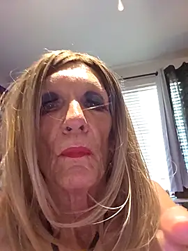 Vonniecd online show from 04-16-26, 05:14