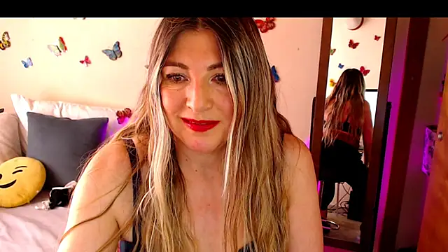 Jolie-Mature online show from 09-15-25, 09:37