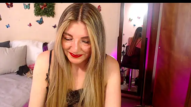 Jolie-Mature online show from 06-16-26, 10:32