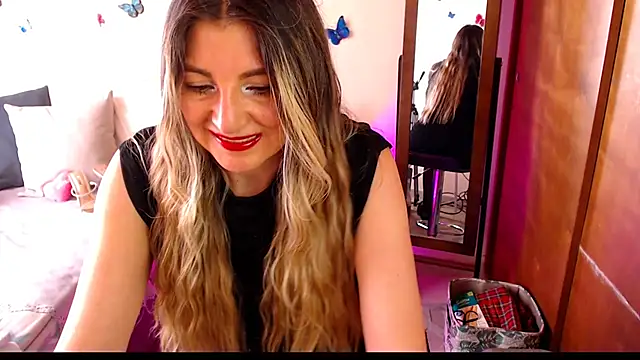 Jolie-Mature online show from 04-24-26, 07:16