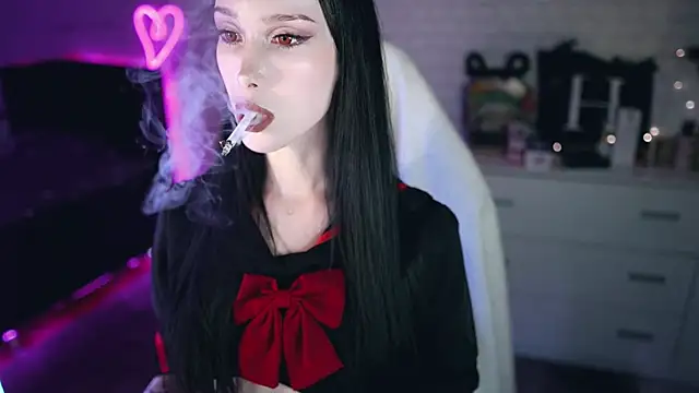 Snapshot of _Uindi_ chatting on 12-11-24, 05:26  Uindi  online show from 12-11-24, 05:26