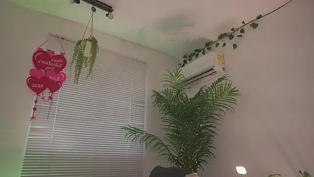 Cooper-Reds online show from 02-19-26, 05:54