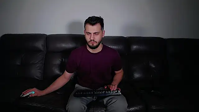 CrazyDom1 online show from 02-18-26, 05:42