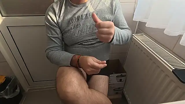 TigerOne19 online show from 12-21-25, 07:32