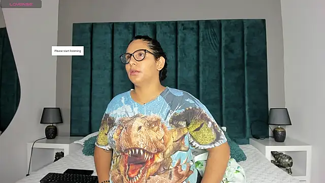 DanielleEvans  online show from 12-05-25, 11:20