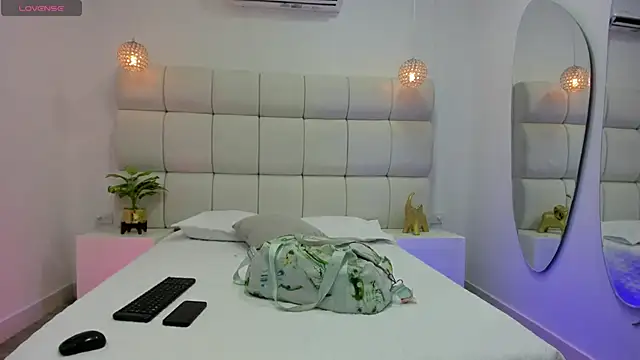 DanielleEvans  online show from 09-29-25, 11:27