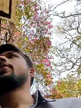  IRRESISTIBLE  online show from 02-11-26, 10:37