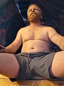 cockycummer online show from 04-17-26, 07:00